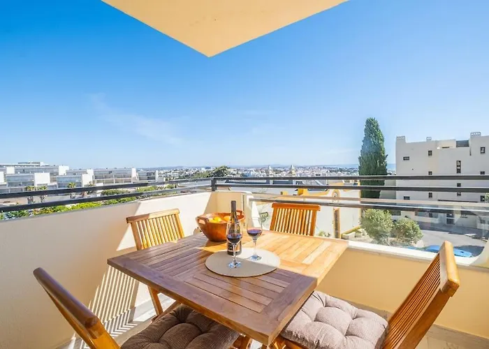 White - Ocean View شقة البوفيرا