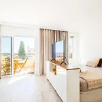 White - Ocean View Lejlighed *